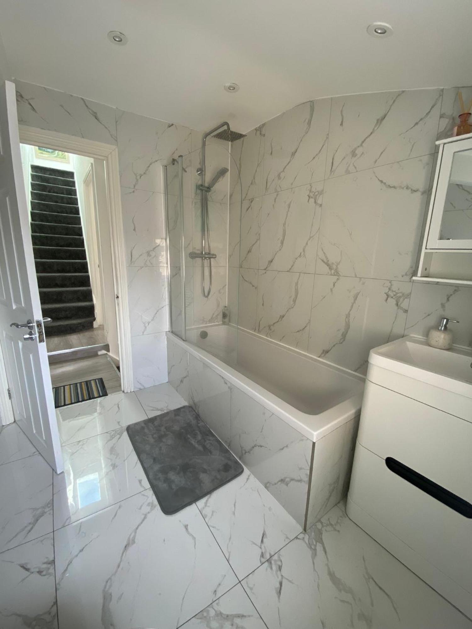 Eejs Modern London 3 Bed Flat Near Crystal Palace Stadium - Great Transport Links Norwood Luaran gambar